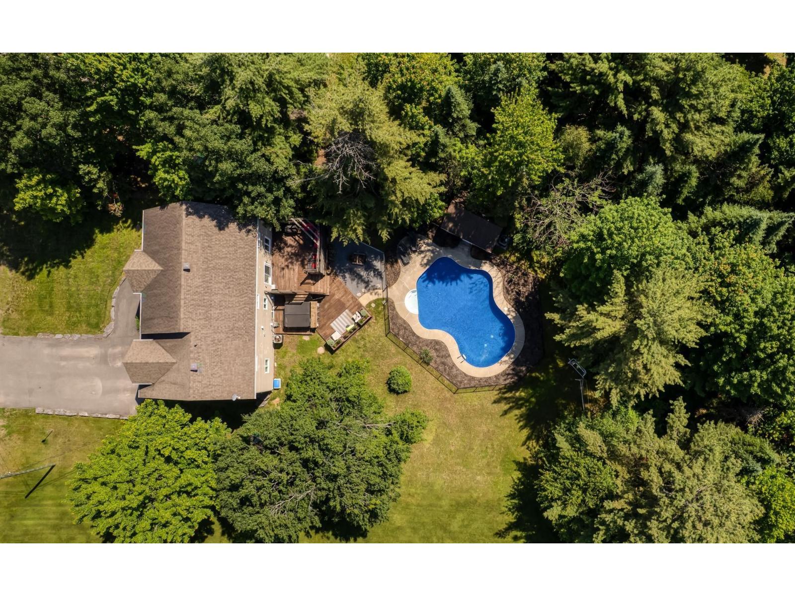 5191 Av. Lautrec Saint-Félix-de-Valois Quebec Canada J0K2M0 2