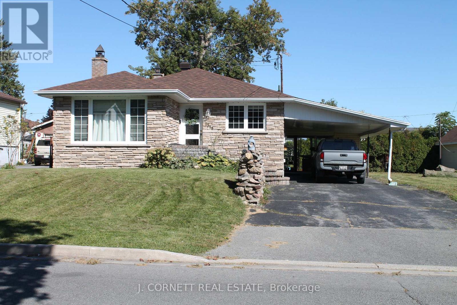 1319 NOTRE DAME STREET, Cornwall, Ontario