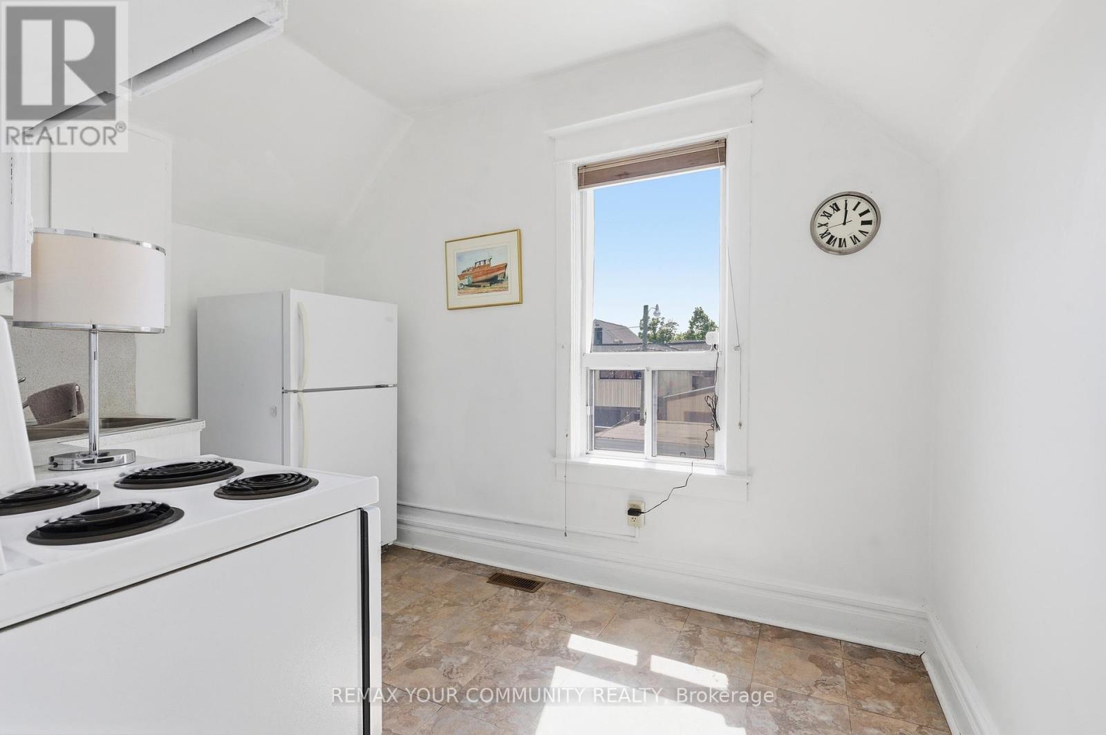 330 Main Street, Toronto, Ontario  M4C 4X7 - Photo 30 - E13828516