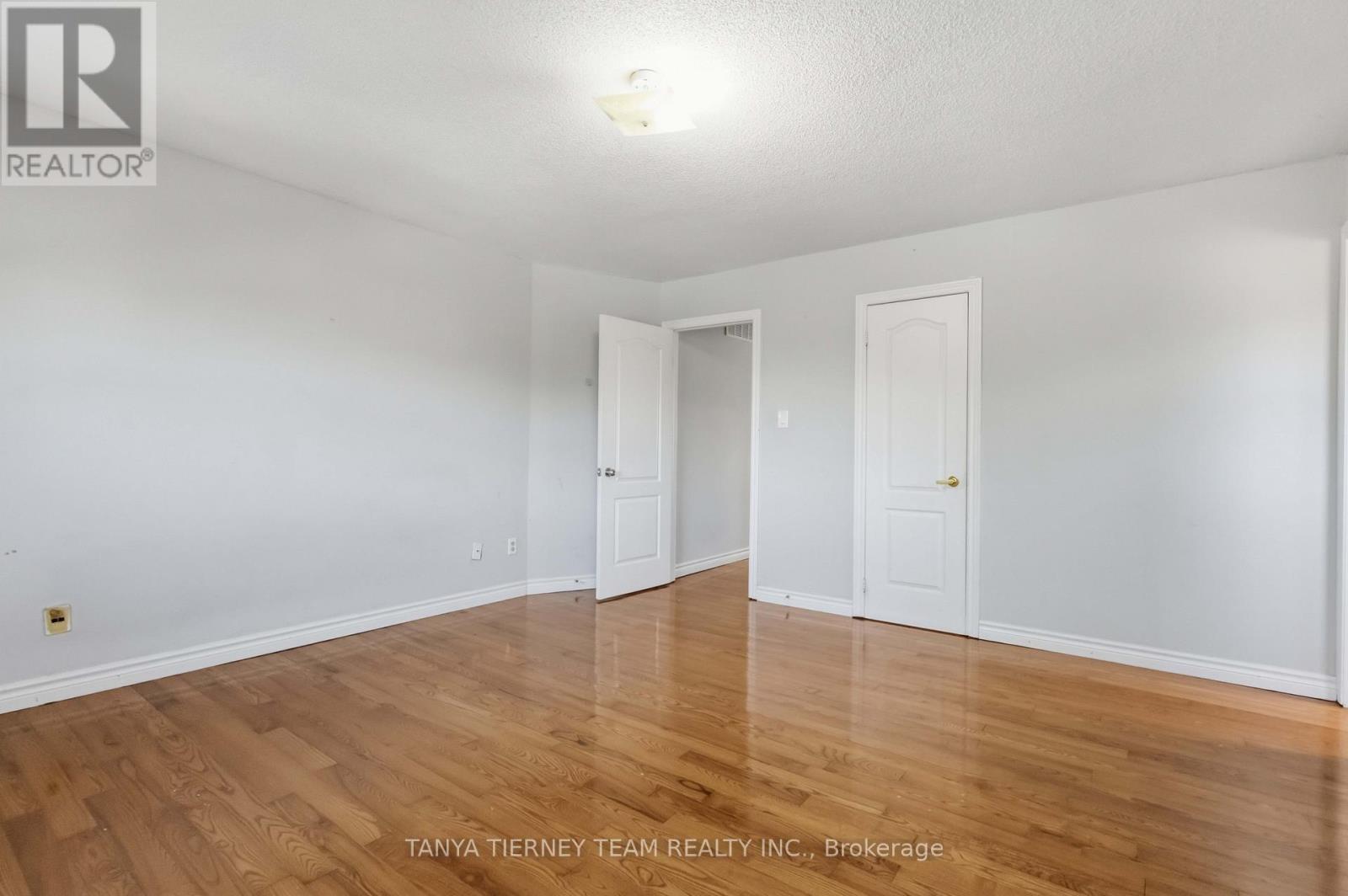 11 Hunter Drive, Ajax, Ontario  L1T 3M9 - Photo 26 - E13828528