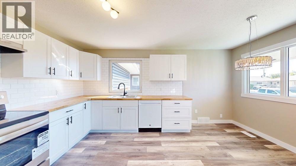 644 7 Street Sw, Medicine Hat, Alberta  T1A 4K8 - Photo 11 - A2347824