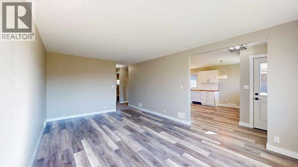 644 7 Street Sw, Medicine Hat, Alberta  T1A 4K8 - Photo 14 - A2347824