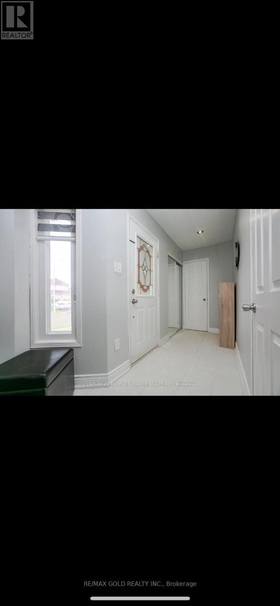 95 Lent Crescent, Brampton, Ontario  L6Y 4X7 - Photo 5 - W13828504