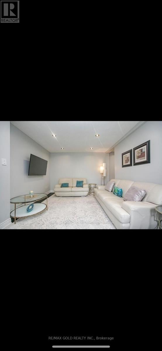 95 Lent Crescent, Brampton, Ontario  L6Y 4X7 - Photo 7 - W13828504
