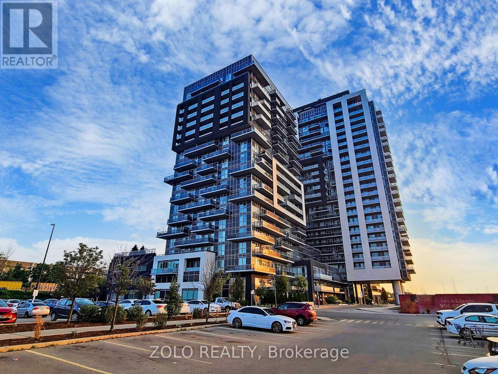 201 - 2093 Fairview Street, Burlington, Ontario  L7R 0B4 - Photo 12 - W13828576