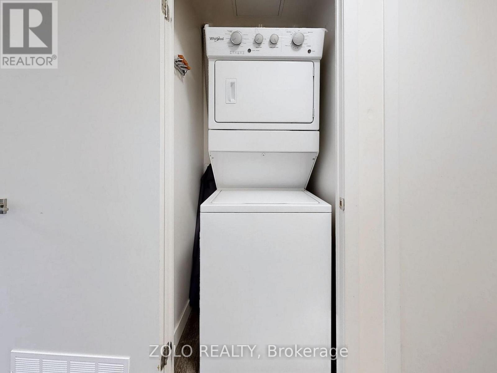 201 - 2093 Fairview Street, Burlington, Ontario  L7R 0B4 - Photo 21 - W13828576