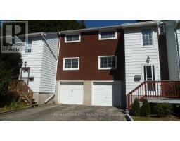 4 - 647 ALBERT STREET, Waterloo, Ontario