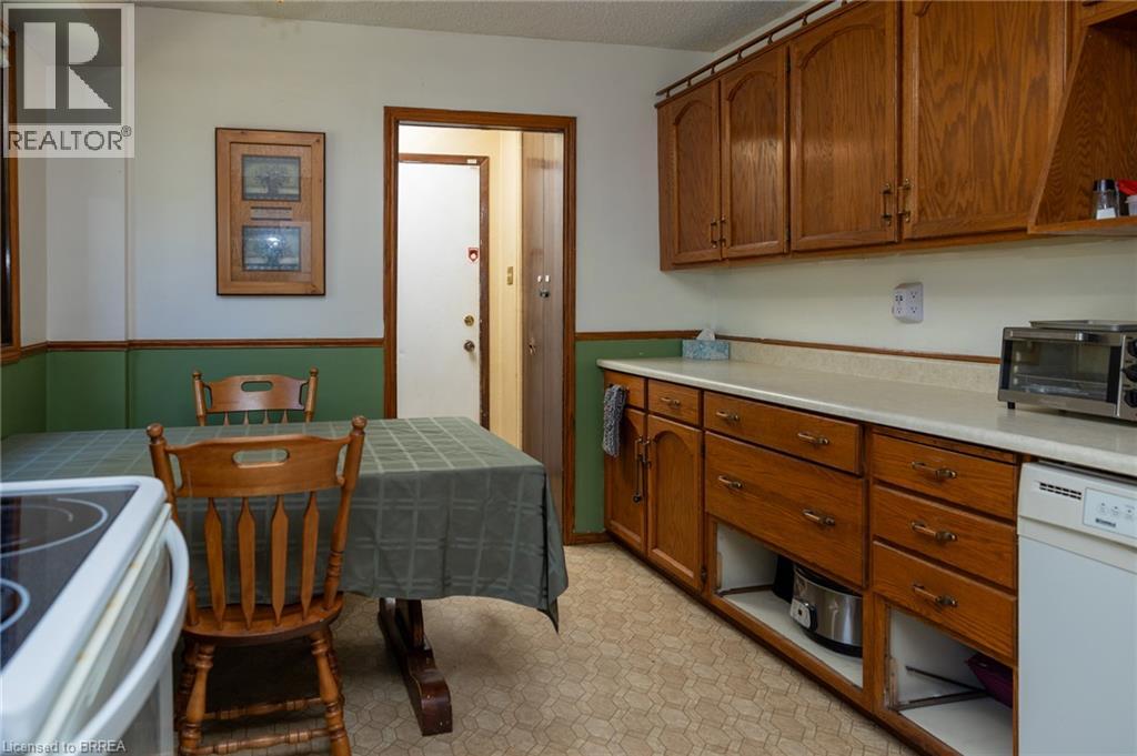 52 Brier Park Road, Brantford, Ontario  N3R 3P7 - Photo 10 - 40866429