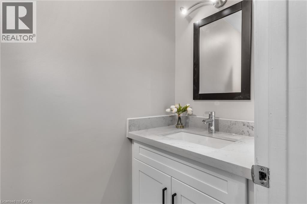 104 Ralgreen Crescent, Kitchener, Ontario  N2M 1T9 - Photo 14 - 40863675