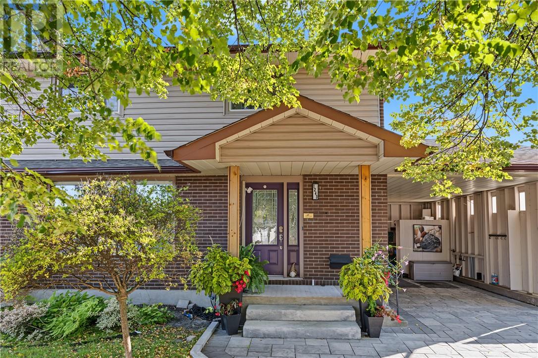 1243 Hawthorne Drive, Sudbury, Ontario  P3A 1K8 - Photo 4 - 2130561