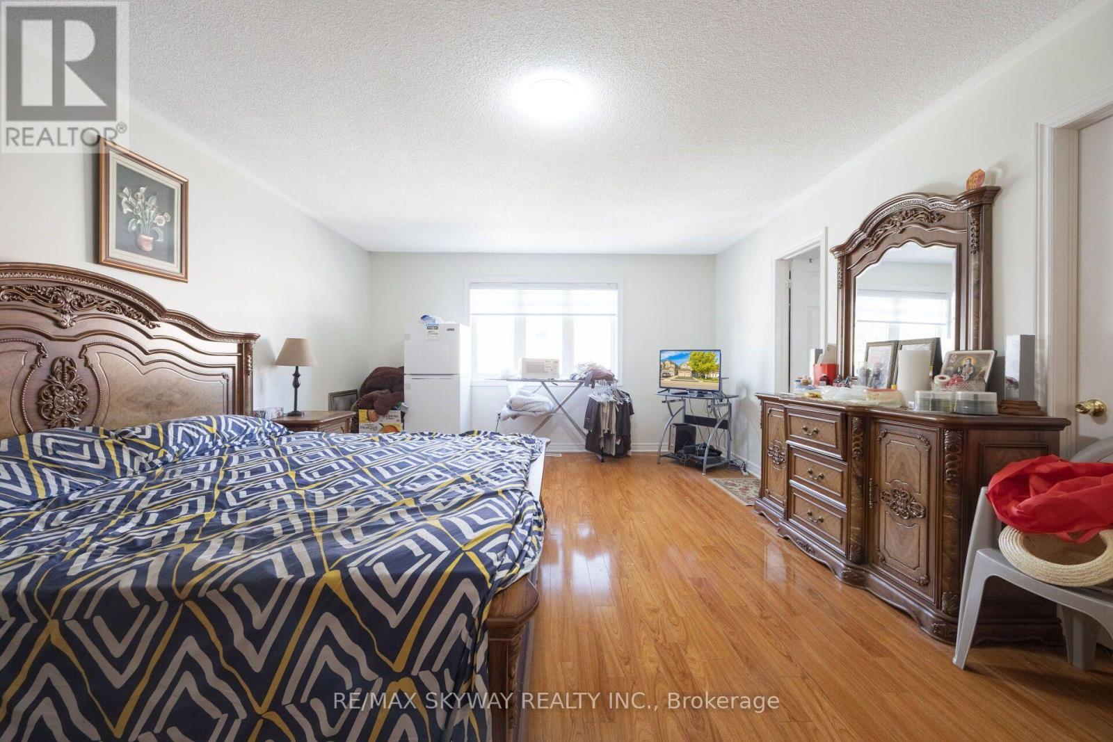 46 Don Minaker Drive, Brampton, Ontario  L6P 1R3 - Photo 23 - W13820170