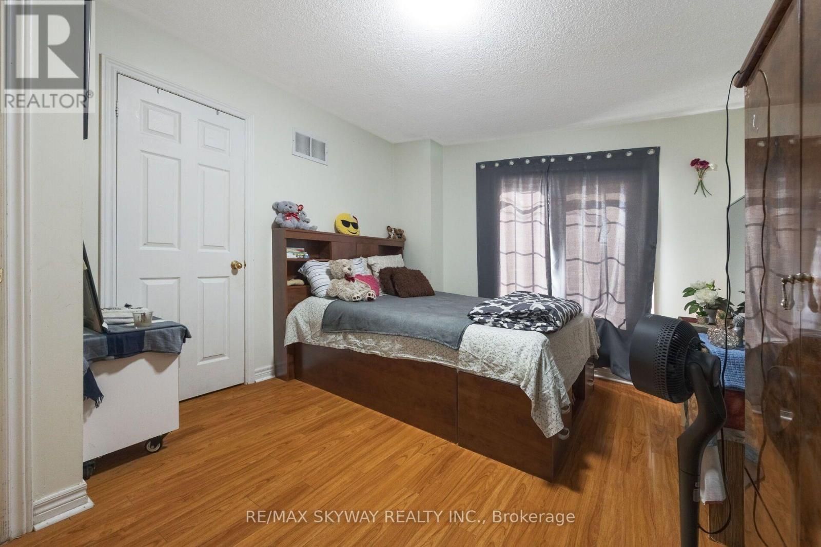 46 Don Minaker Drive, Brampton, Ontario  L6P 1R3 - Photo 33 - W13820170