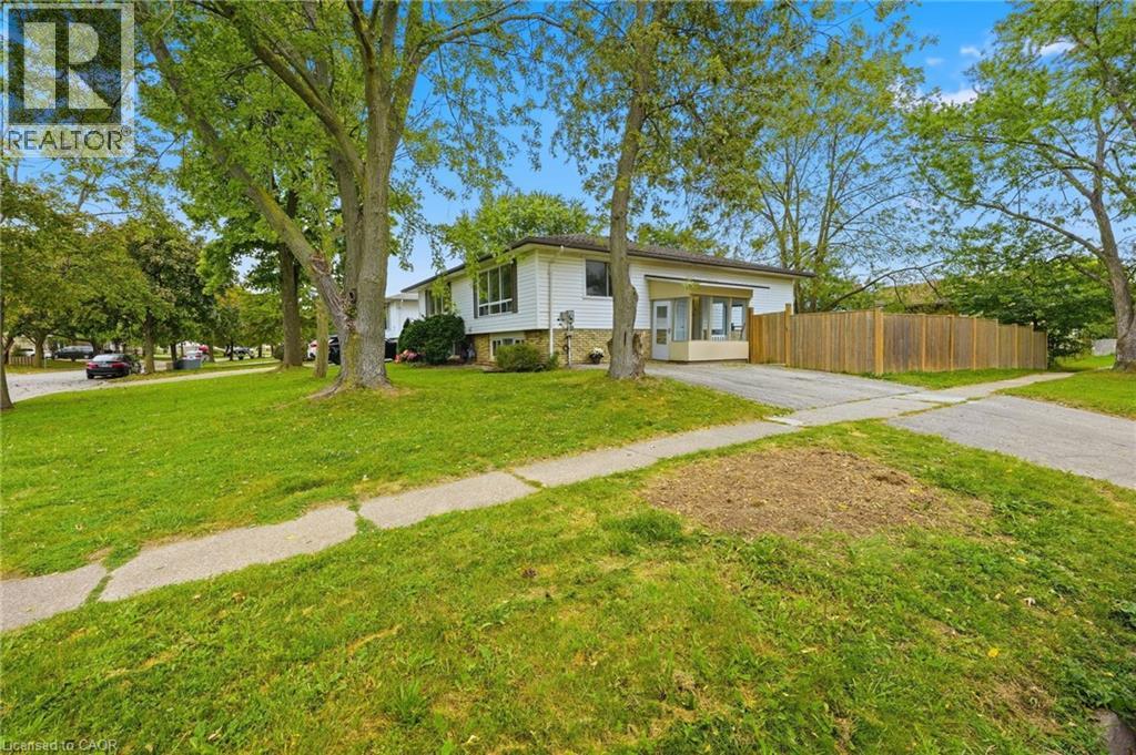 3 Manley Crescent, Thorold, Ontario  L2V 4K2 - Photo 2 - 40866603