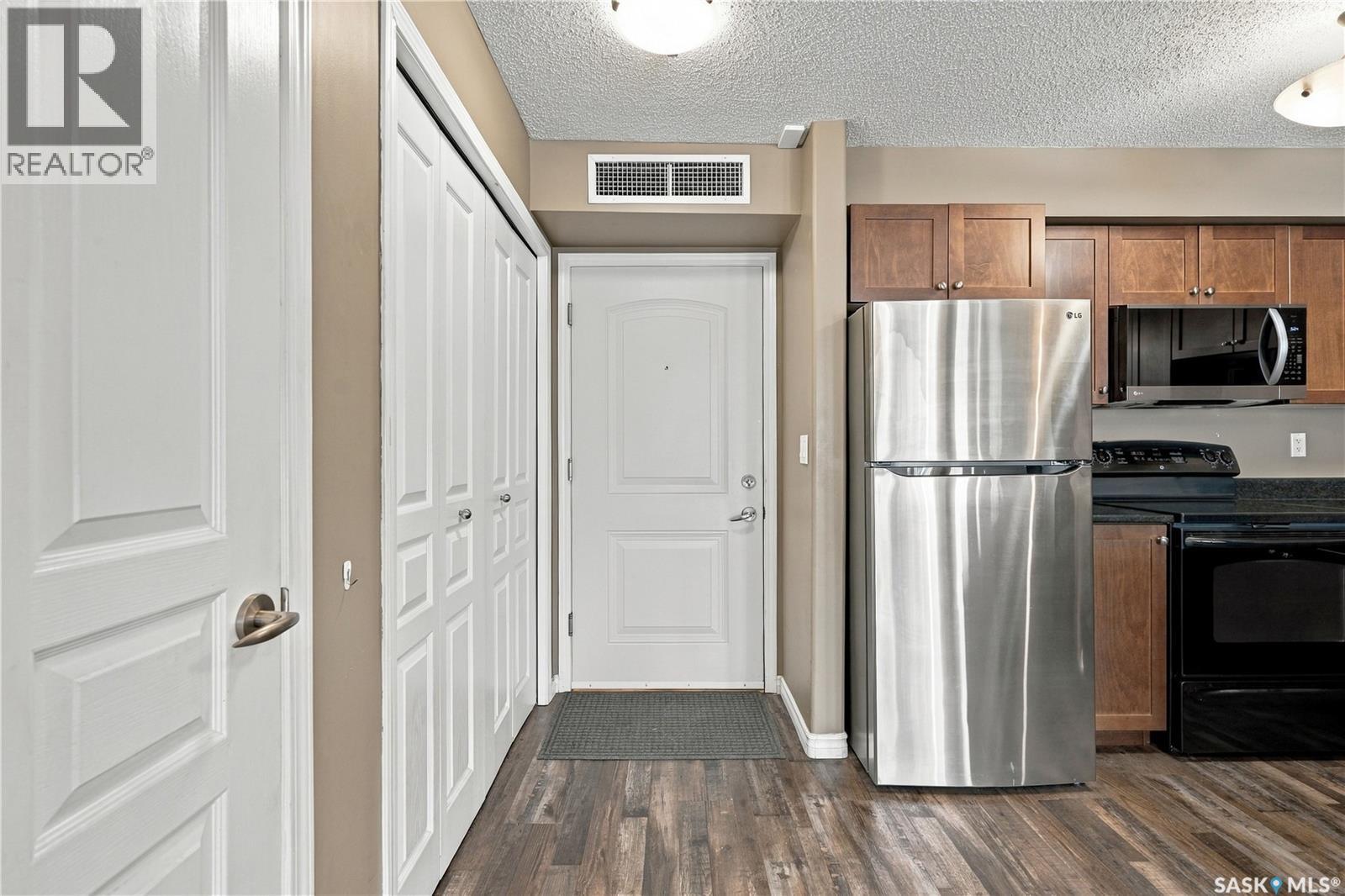 319 150 Pawlychenko Lane, Saskatoon, Saskatchewan  S7V 0B4 - Photo 7 - SK049498