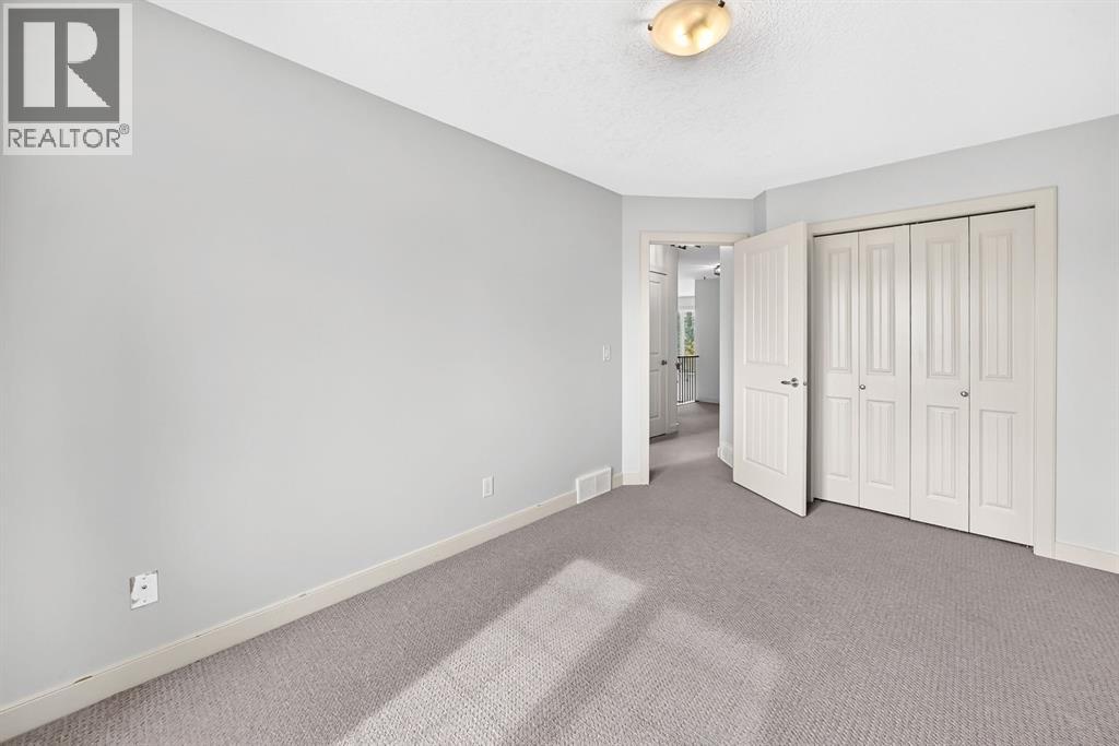 176 Sunset Circle, Cochrane, Alberta T4C 0C4 - Photo 37 - A2346136