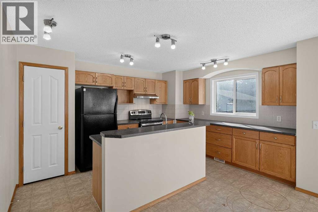 184 Everridge Way Sw, Calgary, Alberta  T2Y 4S9 - Photo 16 - A2346437
