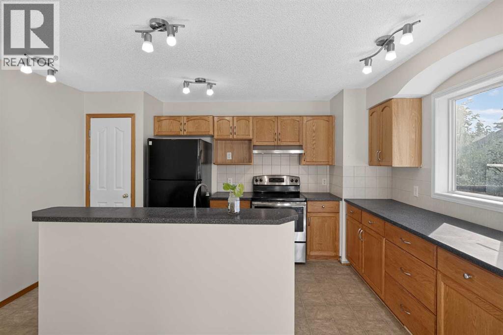 184 Everridge Way Sw, Calgary, Alberta  T2Y 4S9 - Photo 14 - A2346437