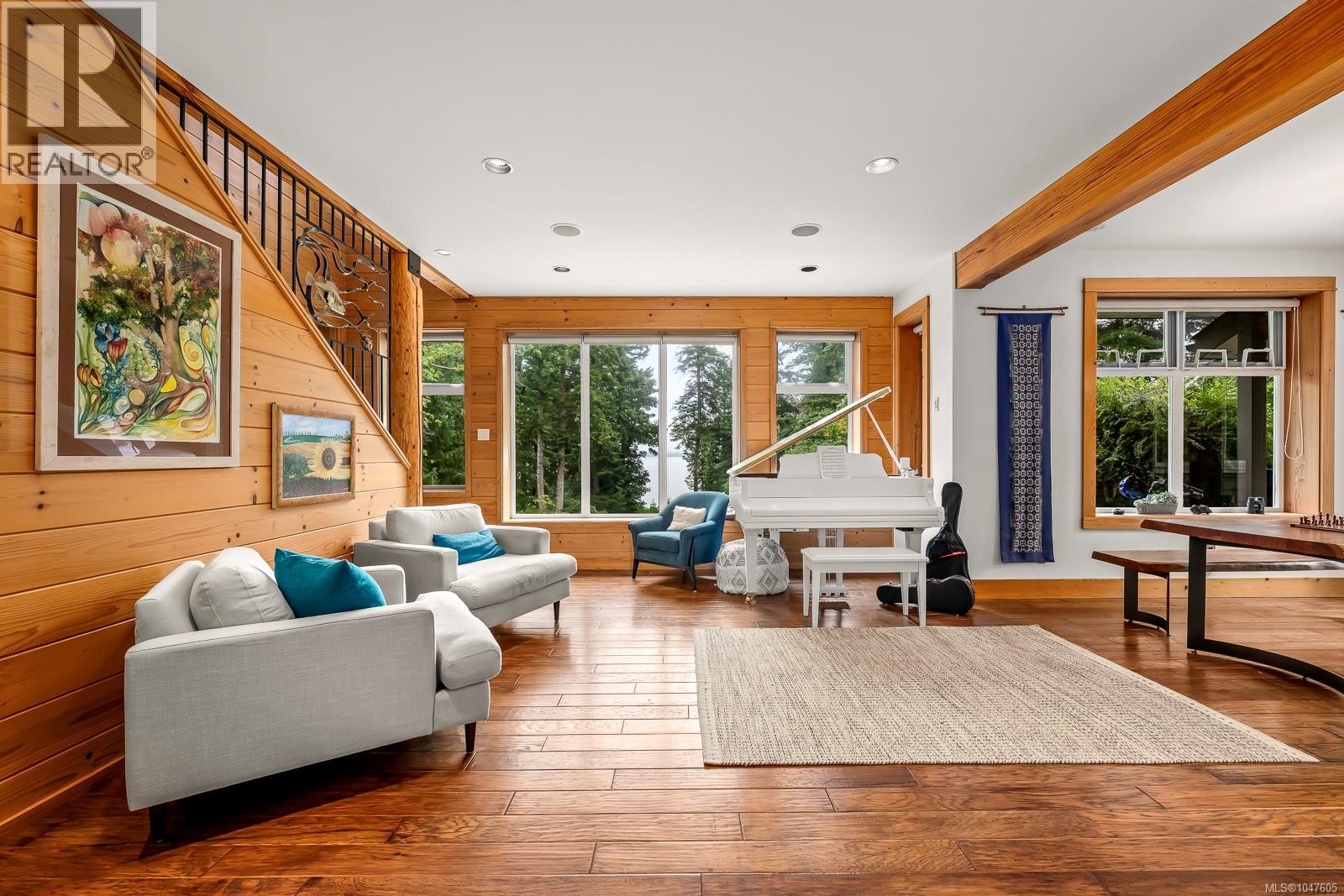 652 Fox Rd, Quadra Island, British Columbia  V0P 1N0 - Photo 3 - 1047605