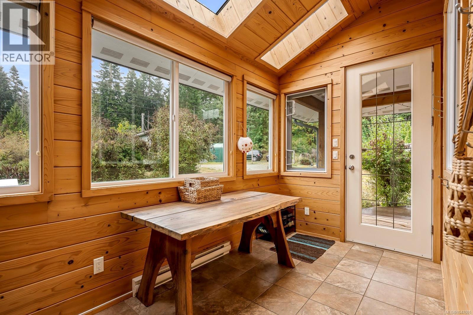 652 Fox Rd, Quadra Island, British Columbia  V0P 1N0 - Photo 43 - 1047605