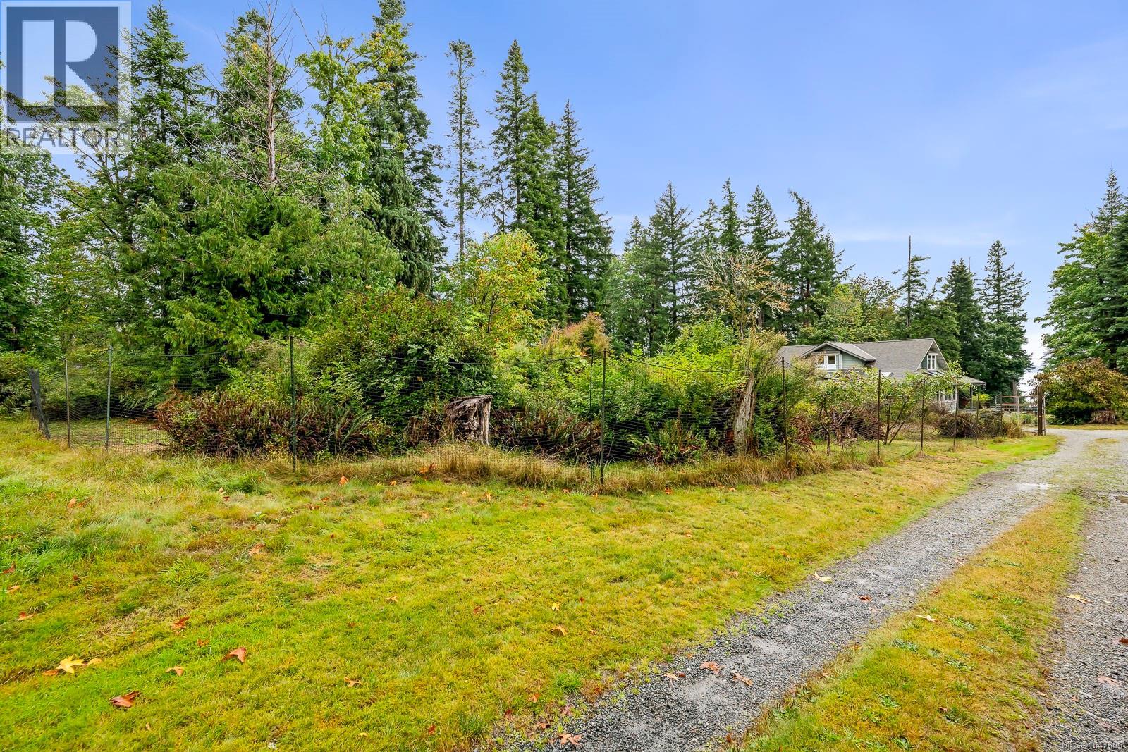 652 Fox Rd, Quadra Island, British Columbia  V0P 1N0 - Photo 54 - 1047605