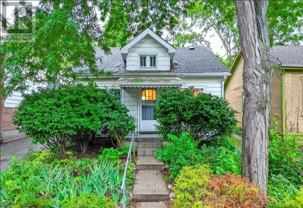 $2,250 Monthly33 Palace Street, London East, Ontario