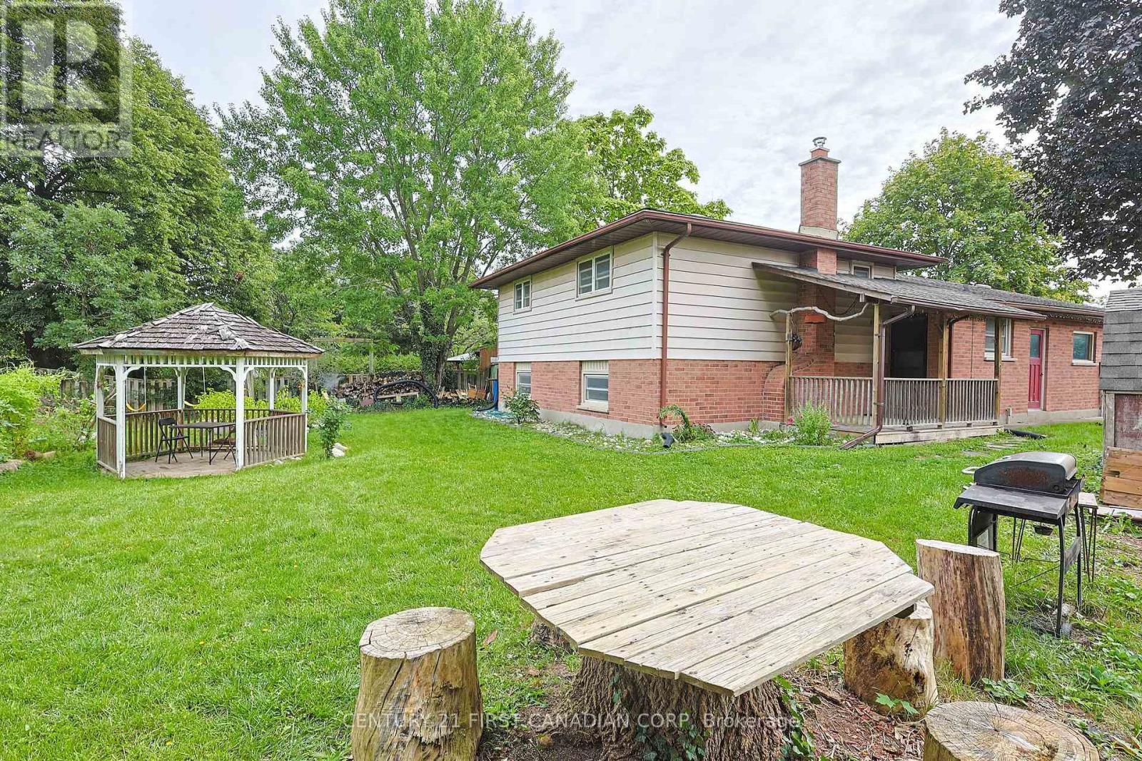 48 Corinth Court, London East, Ontario  N5Y 5A8 - Photo 38 - X13828746