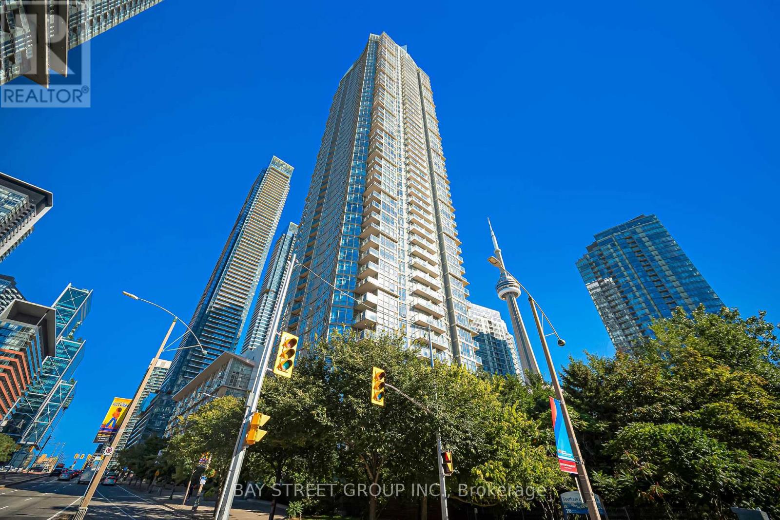 3703 - 35 Mariner Terrace, Toronto, Ontario  M5V 3V9 - Photo 1 - C13821958