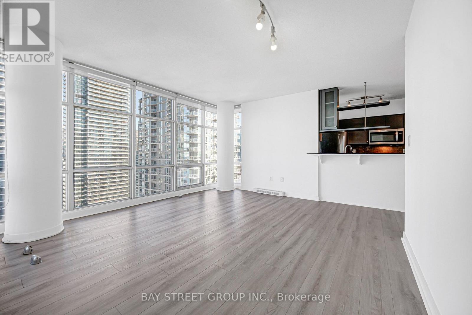 3703 - 35 Mariner Terrace, Toronto, Ontario  M5V 3V9 - Photo 12 - C13821958
