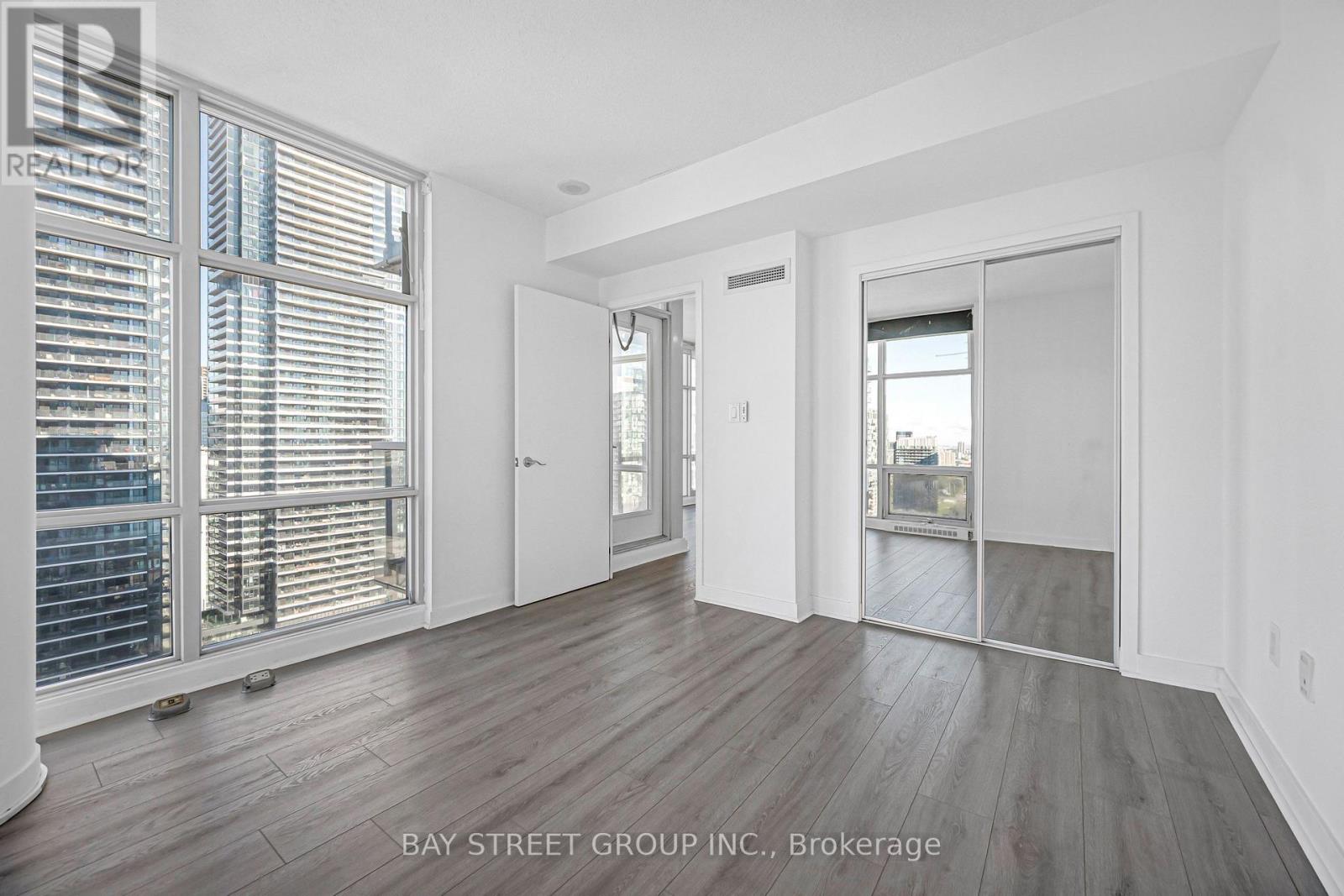 3703 - 35 Mariner Terrace, Toronto, Ontario  M5V 3V9 - Photo 15 - C13821958