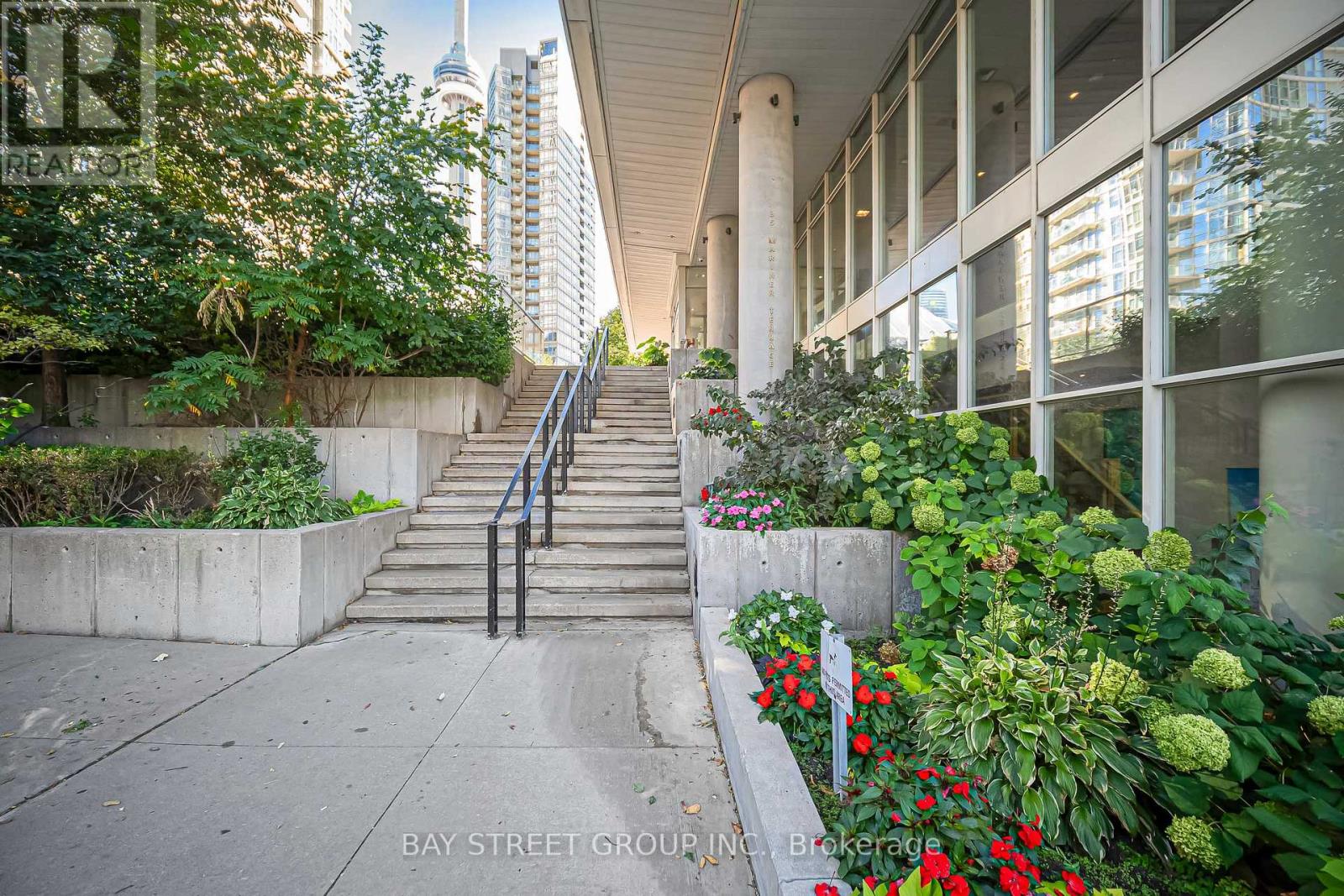 3703 - 35 Mariner Terrace, Toronto, Ontario  M5V 3V9 - Photo 30 - C13821958