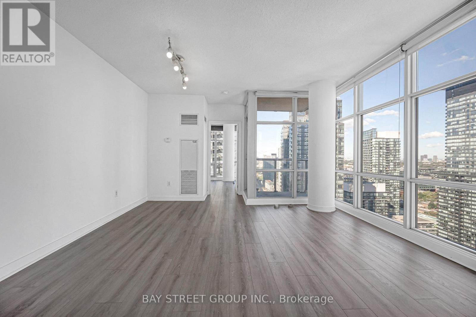 3703 - 35 Mariner Terrace, Toronto, Ontario  M5V 3V9 - Photo 8 - C13821958