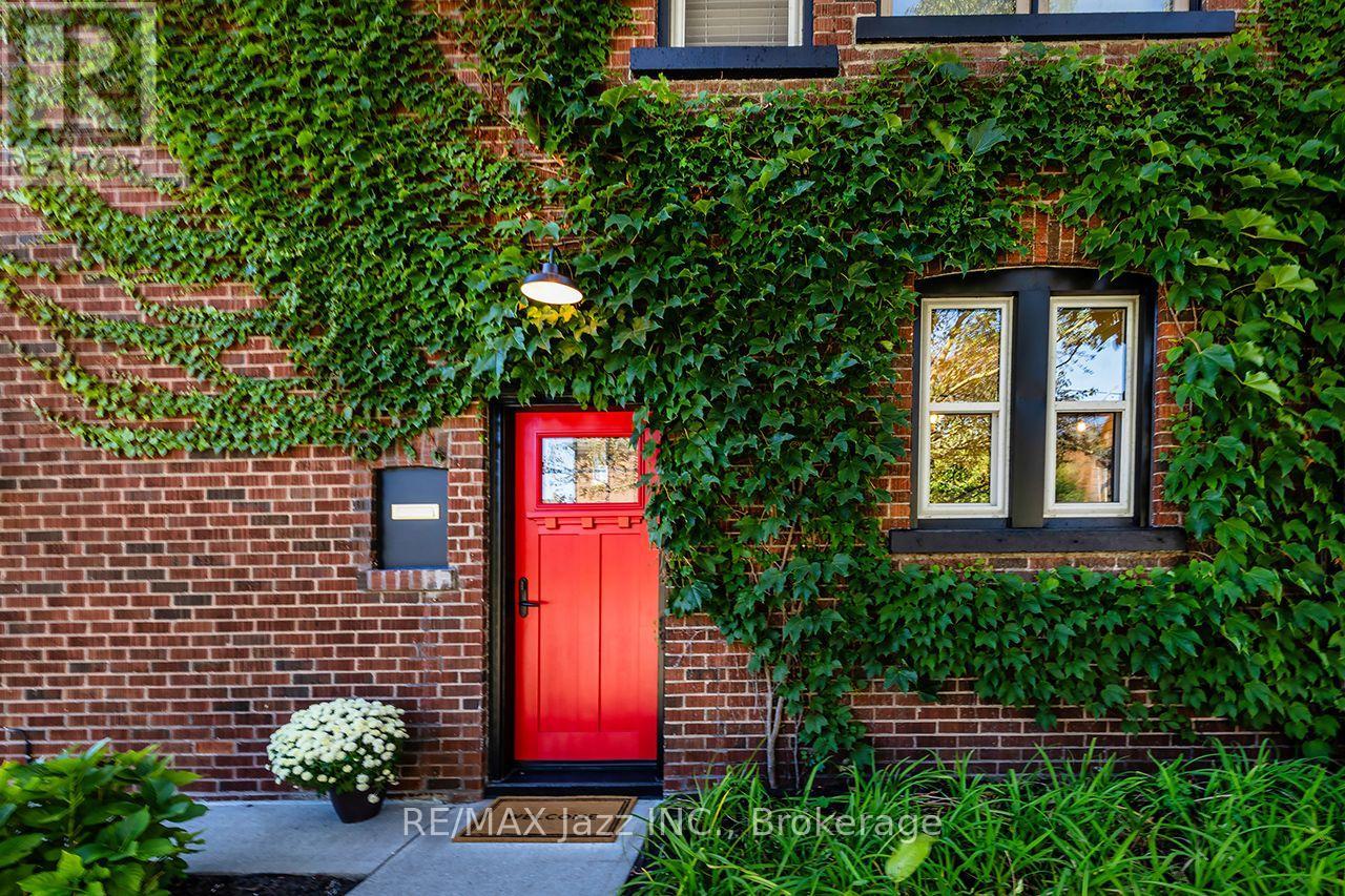 142 Adelaide Avenue W, Oshawa, Ontario  L1G 1Y8 - Photo 4 - E13828668