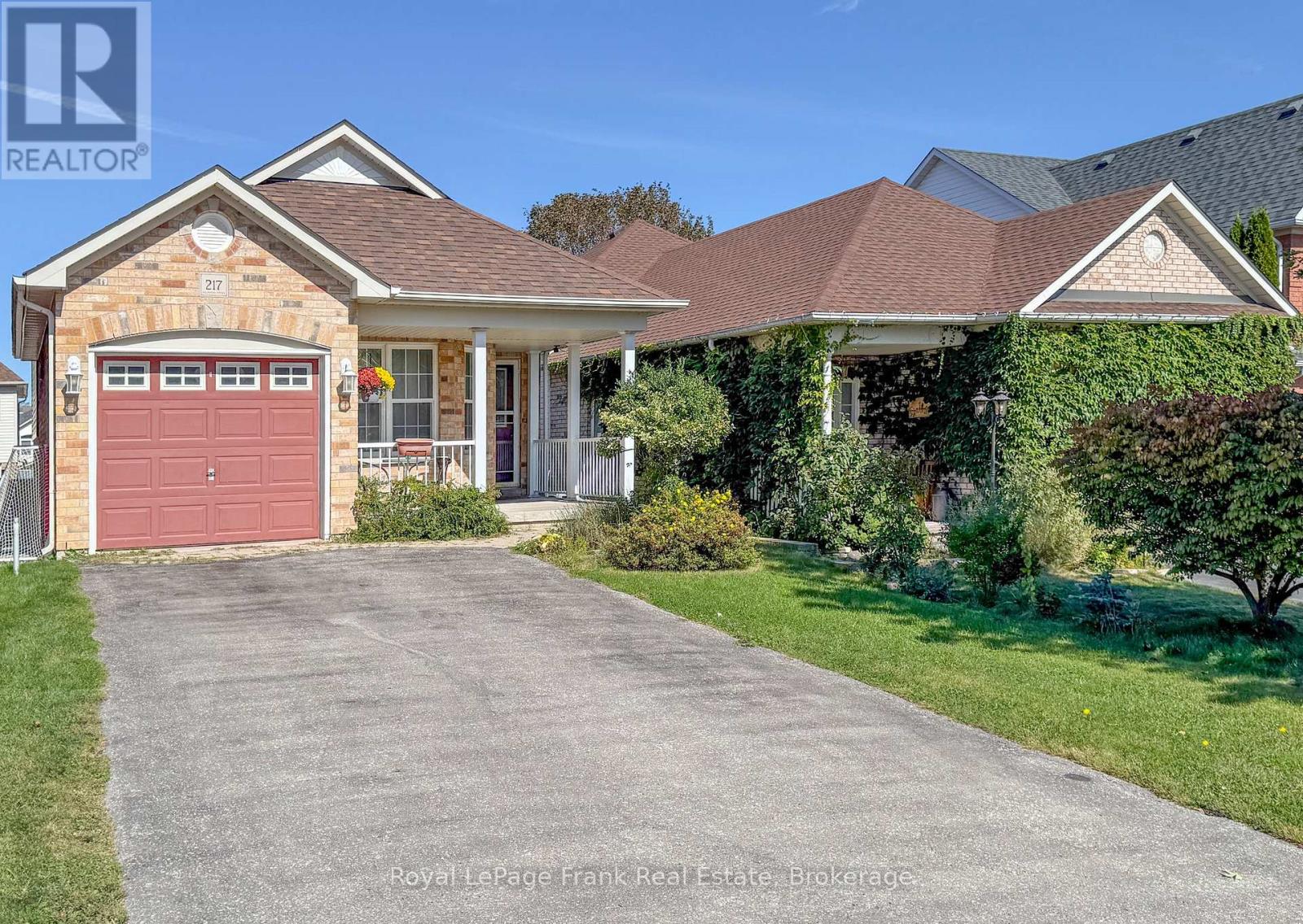 217 Cornish Drive, Clarington, Ontario  L1E 3H4 - Photo 3 - E13828778