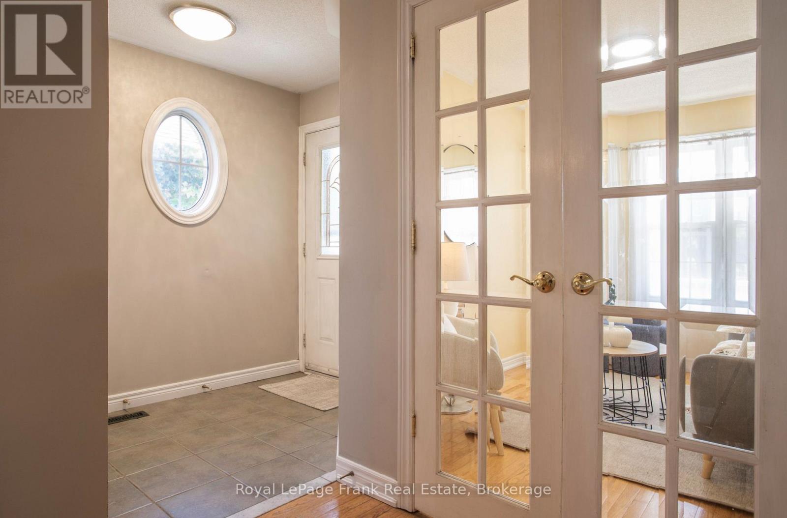 217 Cornish Drive, Clarington, Ontario  L1E 3H4 - Photo 6 - E13828778