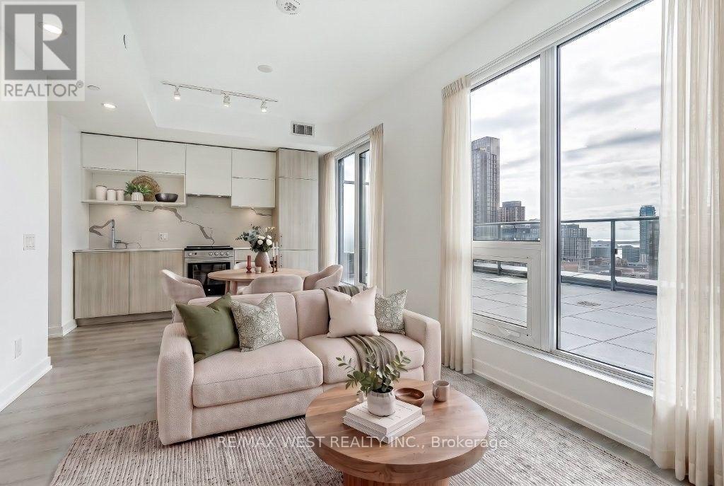 2707 - 100 Queen Street E, Toronto, Ontario  M5C 0B5 - Photo 10 - C13828602