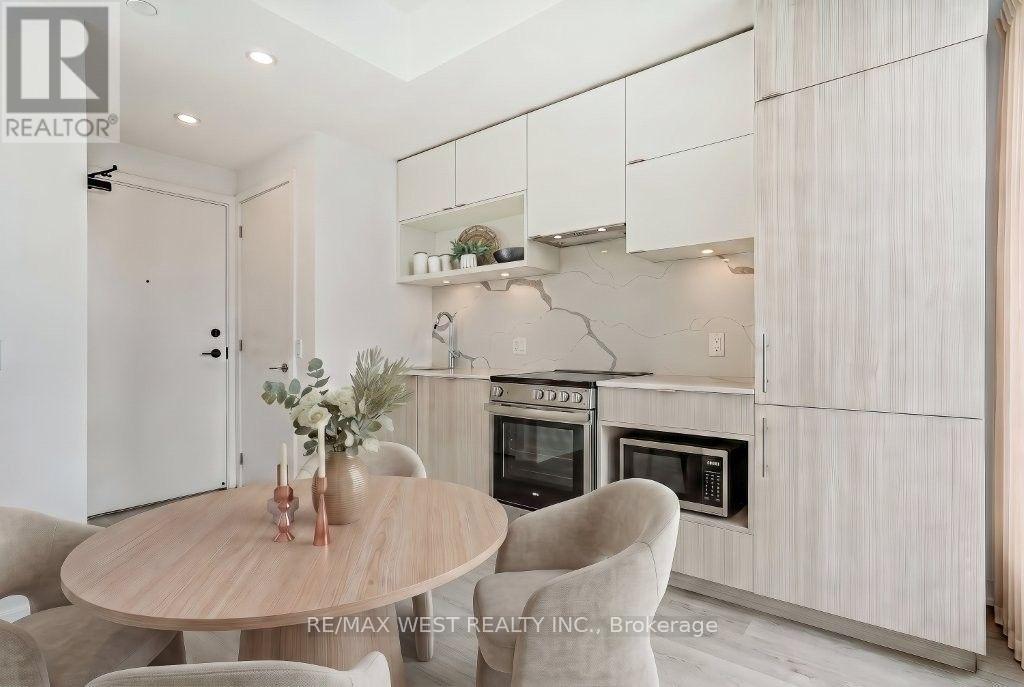 2707 - 100 Queen Street E, Toronto, Ontario  M5C 0B5 - Photo 6 - C13828602