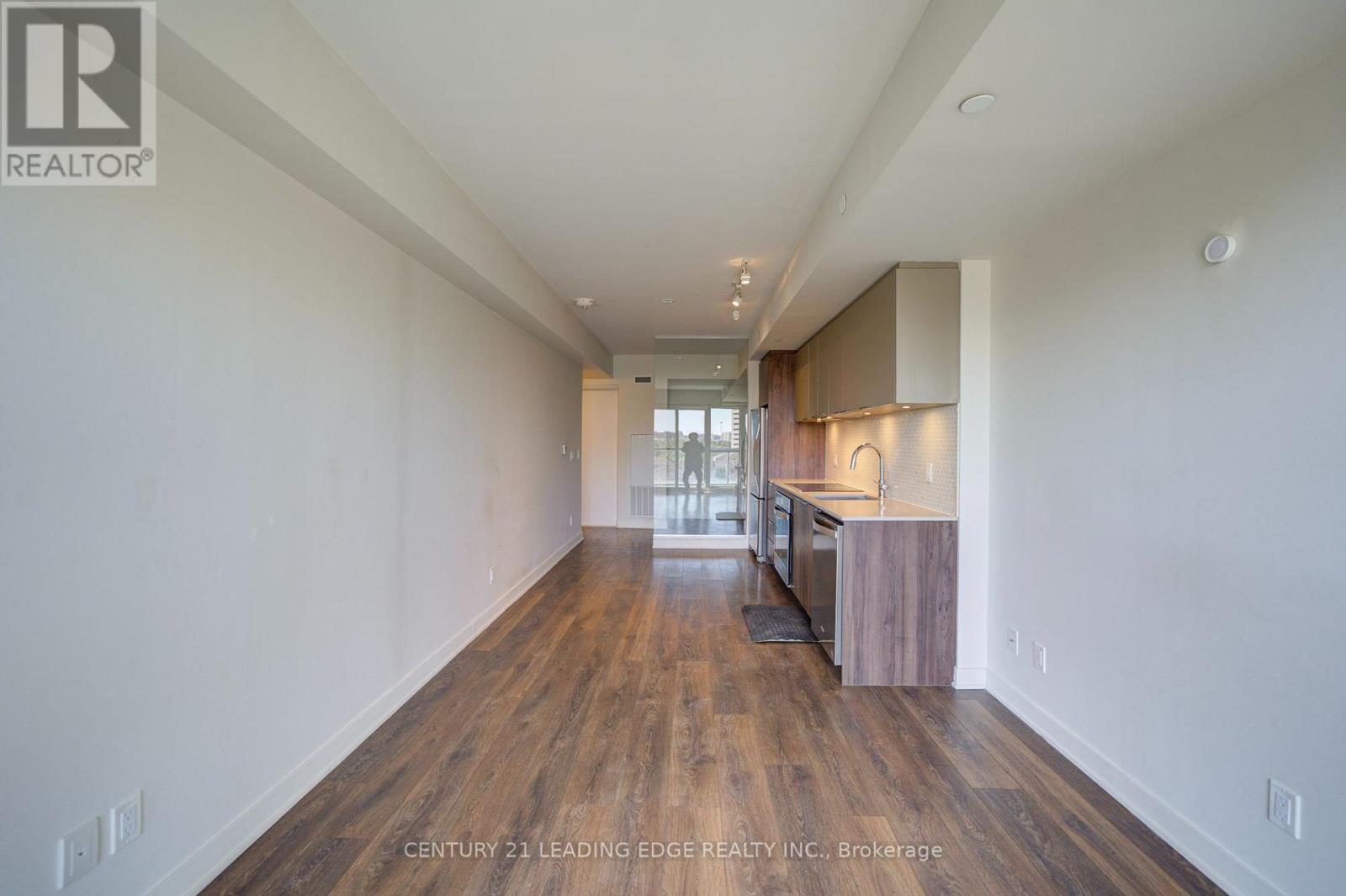 606 - 2 Sonic Way, Toronto, Ontario M3C 0P2 - Photo 24 - C13828616