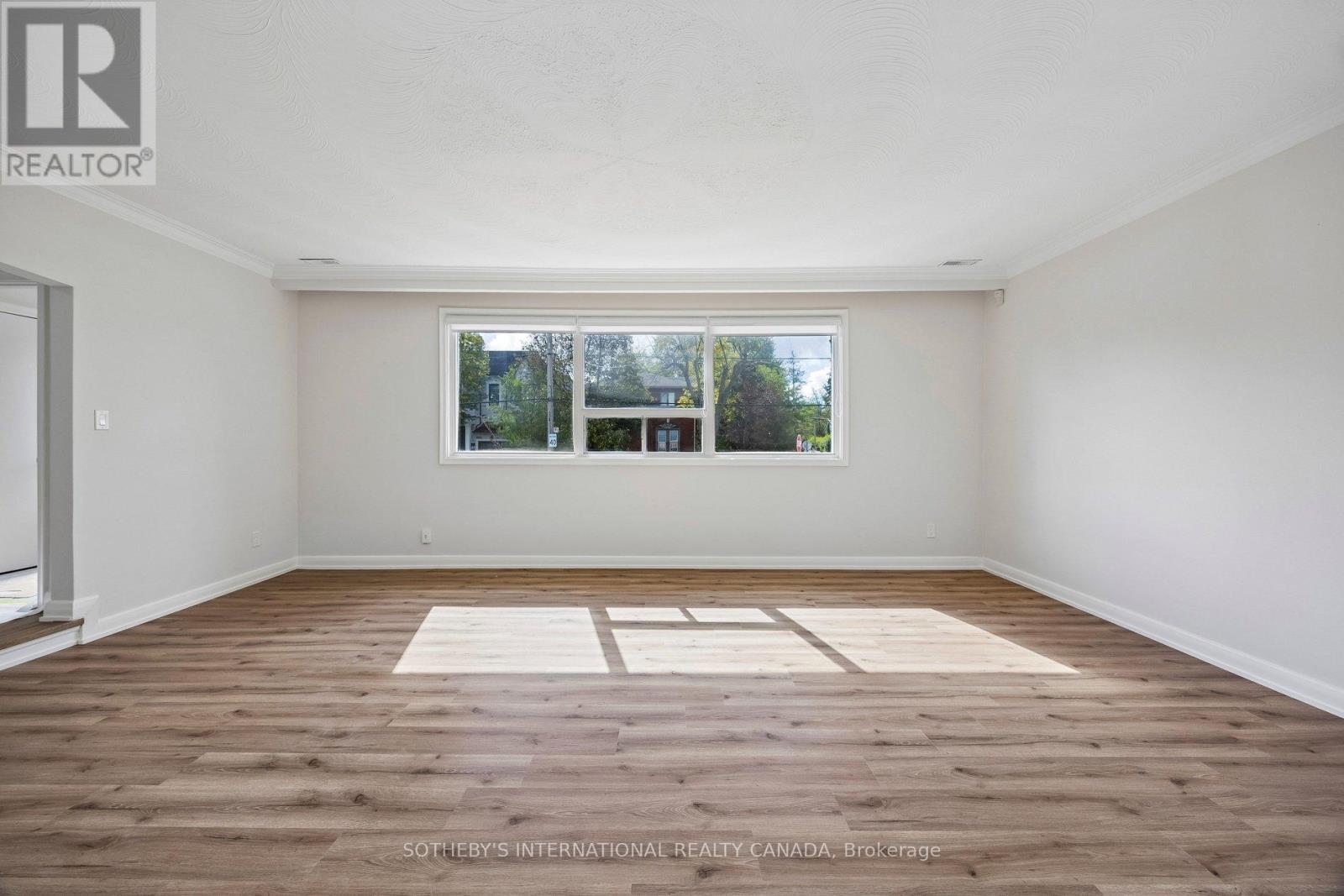 120 Ranee Avenue, Toronto, Ontario  M6A 1N2 - Photo 9 - C13828682