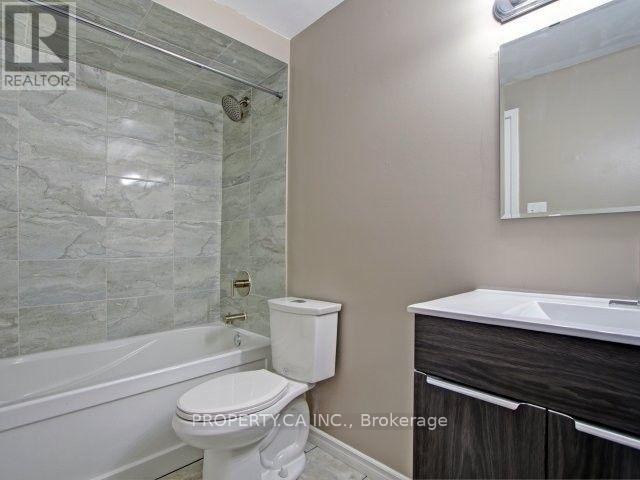 50 Wild Briarway, Toronto, Ontario  M2J 2L2 - Photo 17 - C13828740