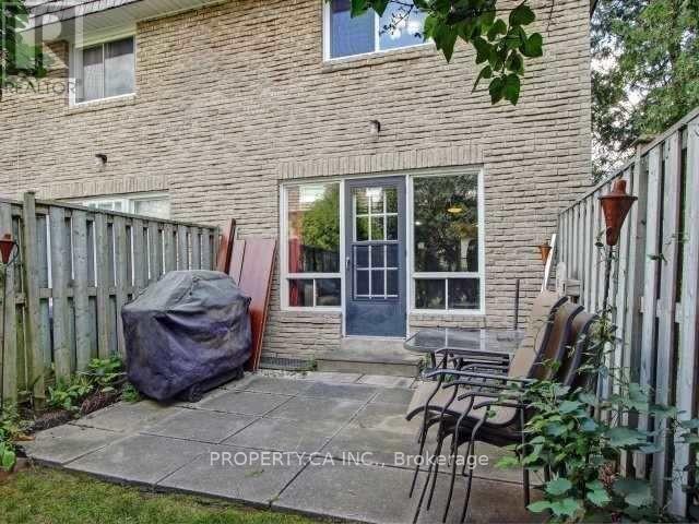 50 Wild Briarway, Toronto, Ontario  M2J 2L2 - Photo 18 - C13828740