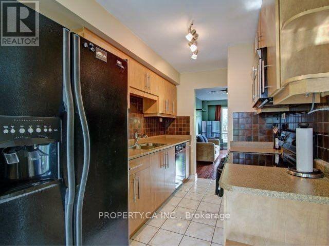 50 Wild Briarway, Toronto, Ontario  M2J 2L2 - Photo 6 - C13828740