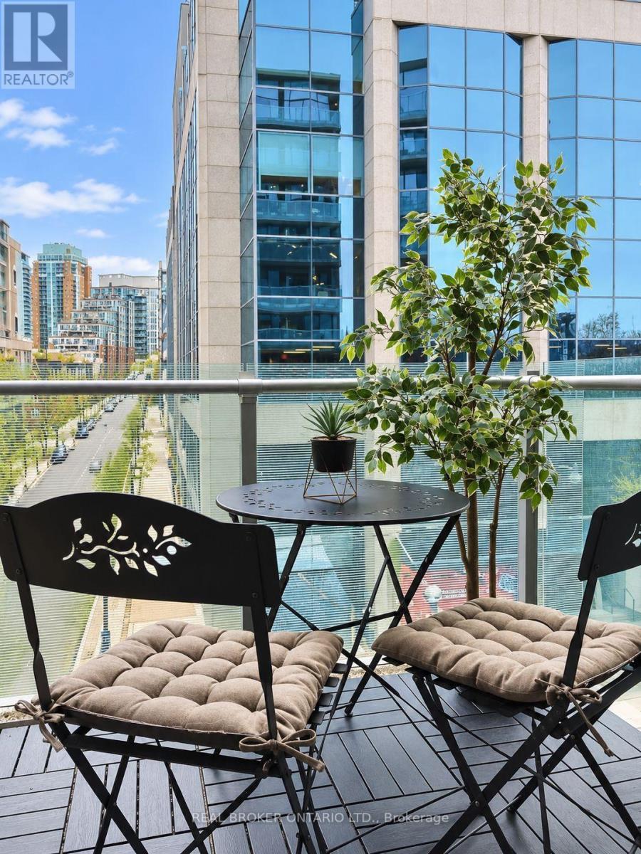 408 - 25 Stafford Street, Toronto, Ontario  M5V 0G3 - Photo 12 - C13828810