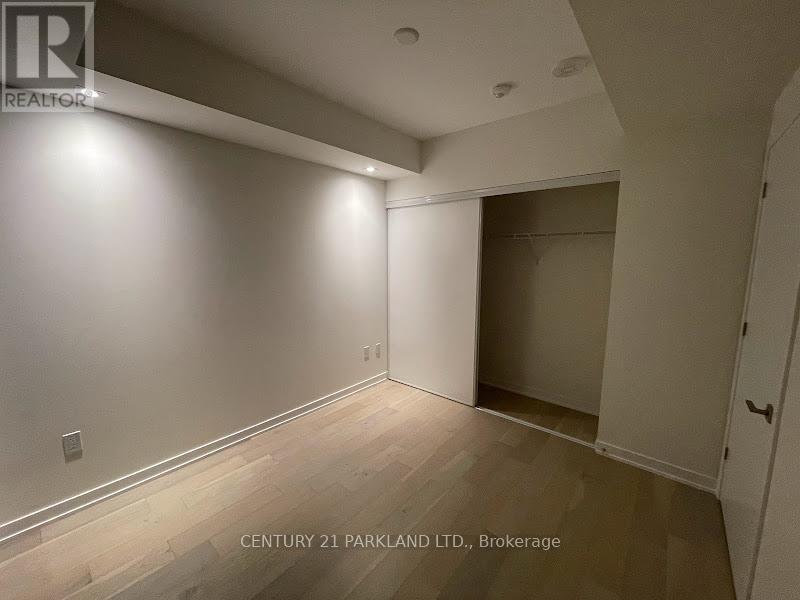 315 - 840 St Clair Avenue W, Toronto, Ontario  M6C 1C1 - Photo 3 - C13828916