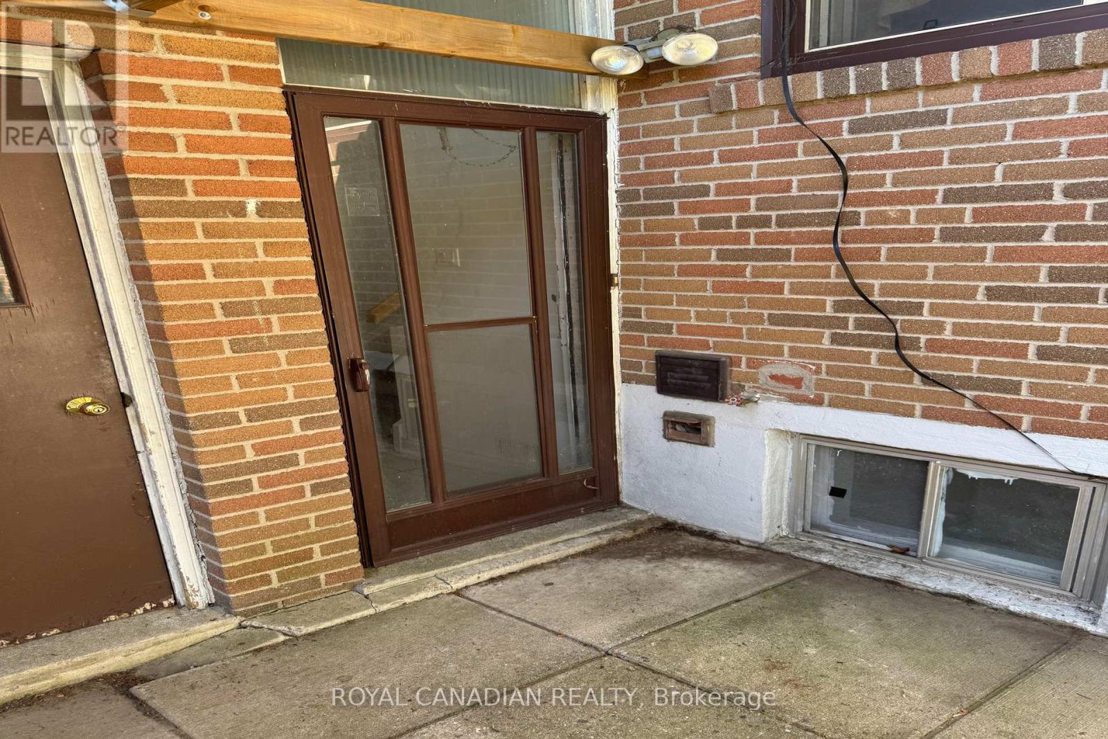 Bsmt - 312 Coronation Drive, Toronto, Ontario  M1E 2J8 - Photo 4 - E13828694