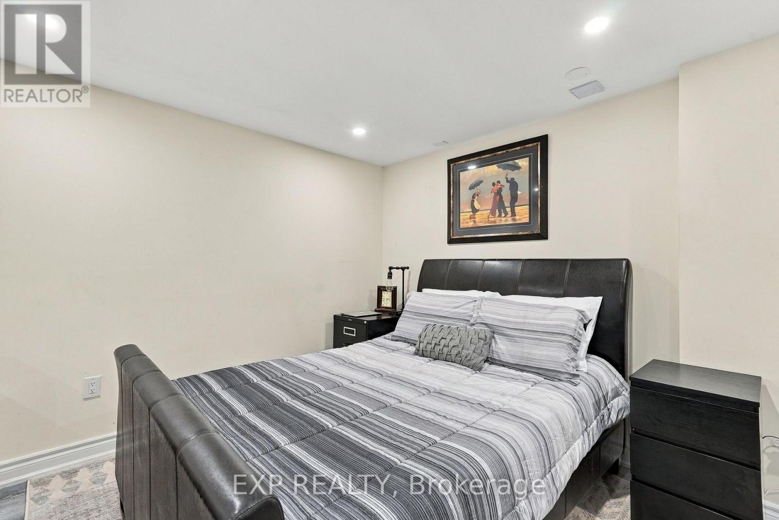 48 Thackery Drive, Ajax, Ontario  L1T 0B4 - Photo 35 - E13828718
