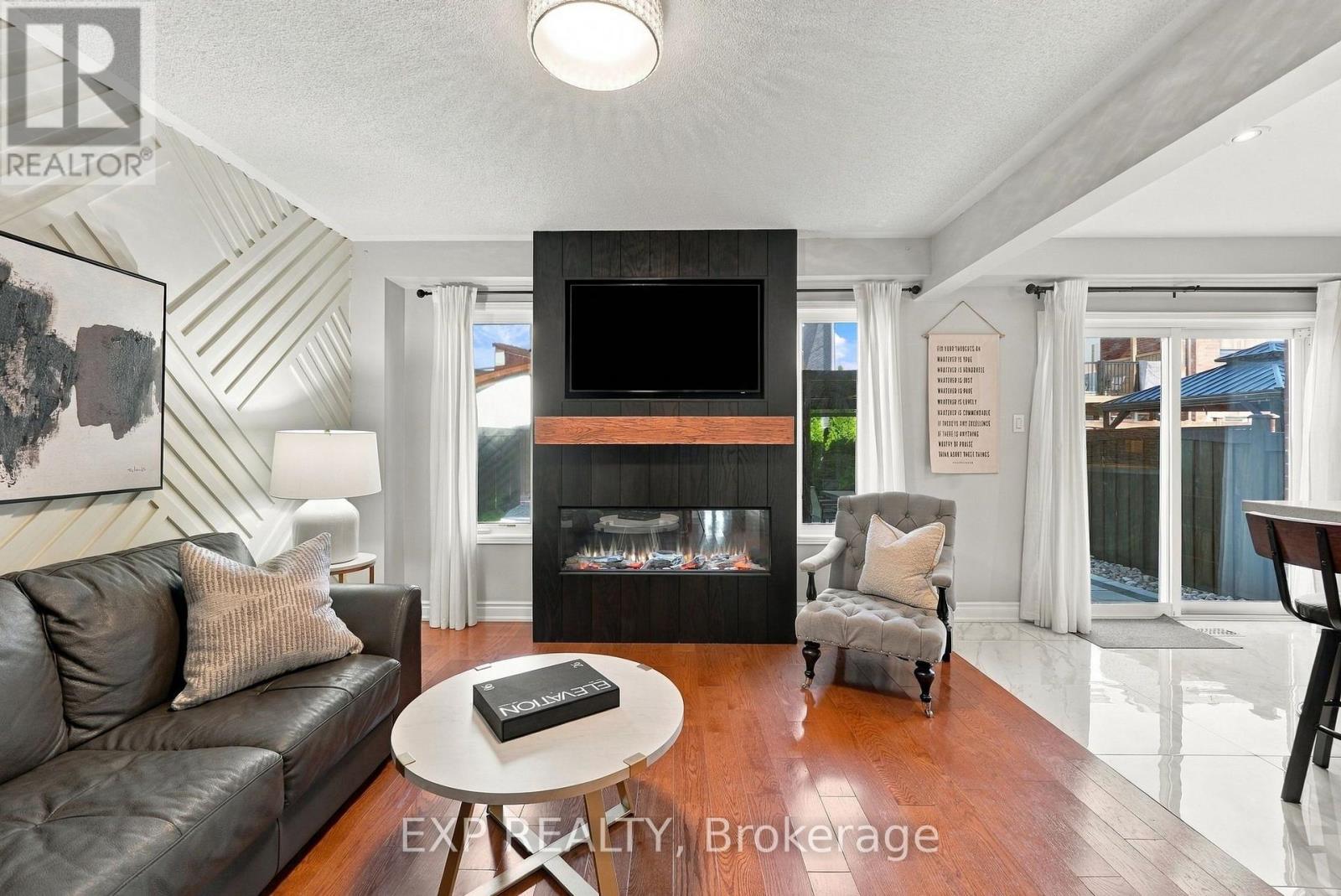 48 Thackery Drive, Ajax, Ontario  L1T 0B4 - Photo 7 - E13828718