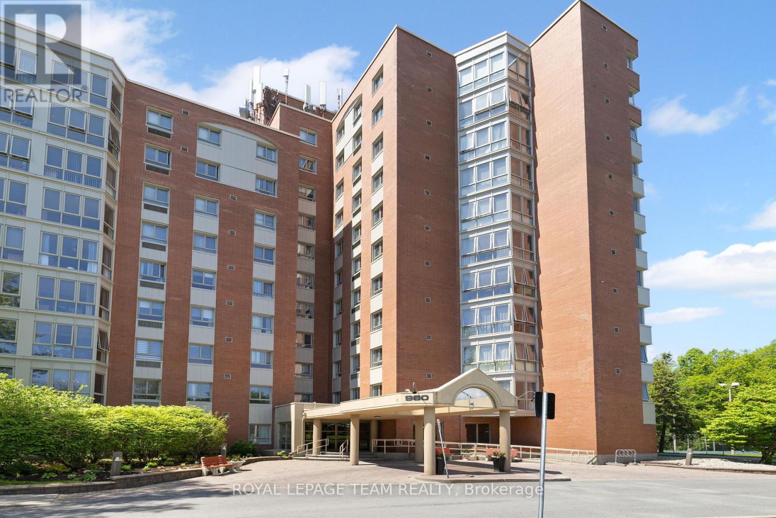 611 - 960 Teron Road, Ottawa, Ontario  K2K 2B6 - Photo 1 - X13828664