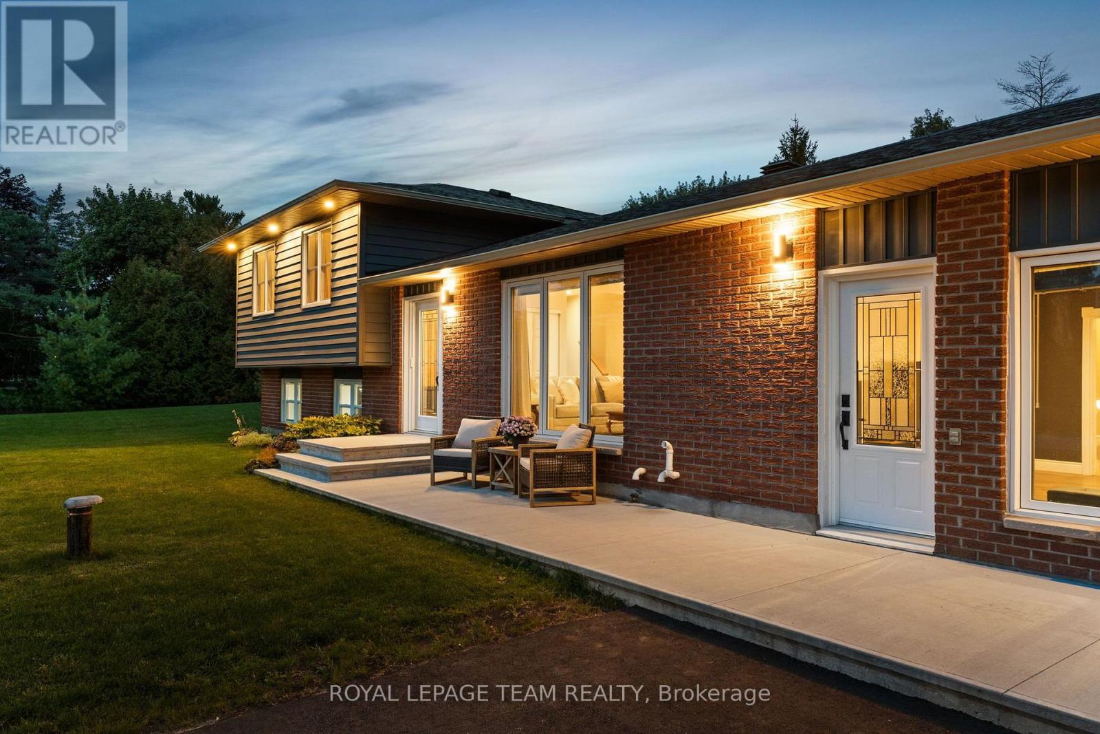 1610 Rideauvale Avenue, Ottawa, Ontario  K0A 2E0 - Photo 3 - X13828698