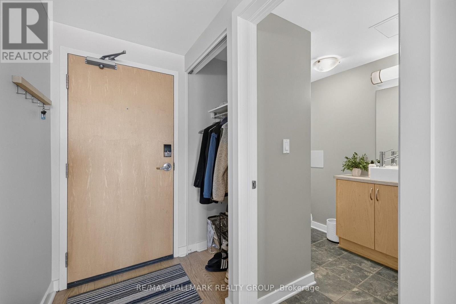 506 - 1014 Bank Street, Ottawa, Ontario  K1S 3W8 - Photo 2 - X13828842