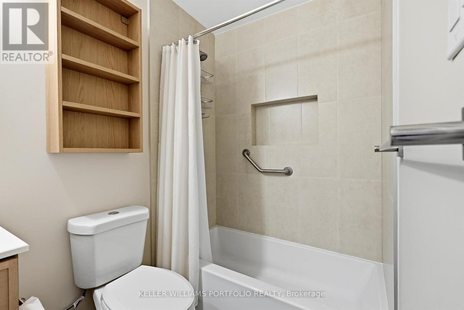 32 Henderson Drive, Aurora, Ontario  L4G 3L2 - Photo 33 - N13828688